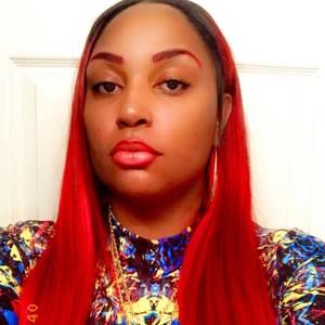 Meet your Posher, Queeda